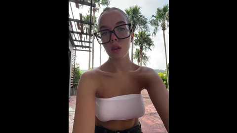 _alessandra @ bongacams on 20241102