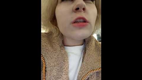 marie_outdoor @ bongacams on 20241104