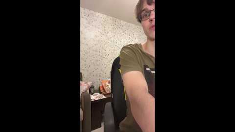 shrimprolls @ bongacams on 20241108