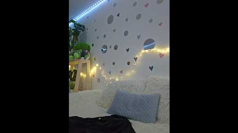 mialiahot @ bongacams on 20241110