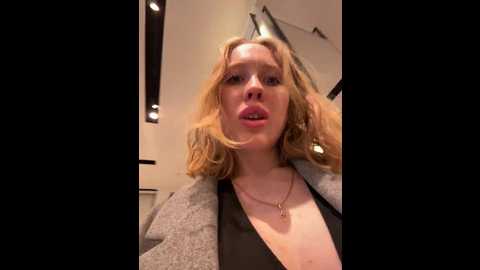 likachkaa @ bongacams on 20241111