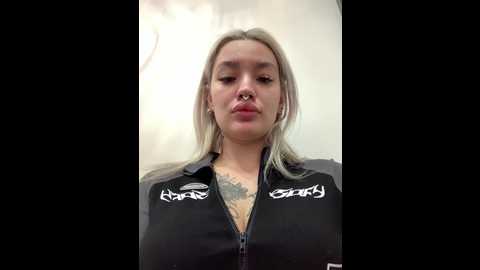 sextazyy @ bongacams on 20241119