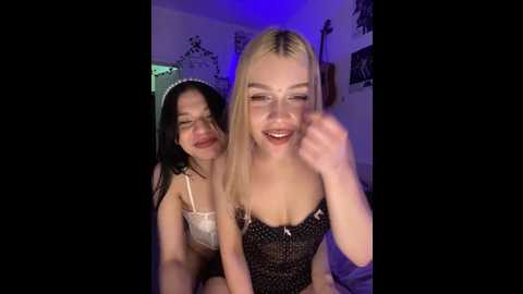 lustful_angels @ bongacams on 20241120
