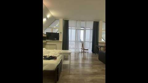 milana555550 @ bongacams on 20241127