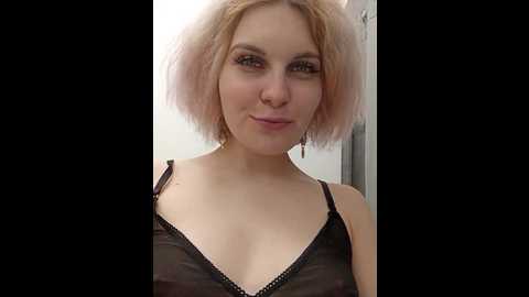 marie_outdoor @ bongacams on 20241203