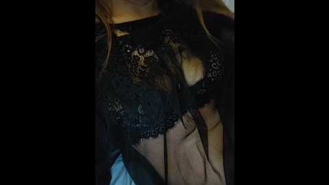 ultimatesupremegirl_2 @ bongacams on 20241203