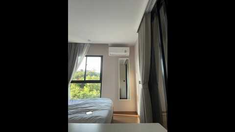 _alessandra @ bongacams on 20241206