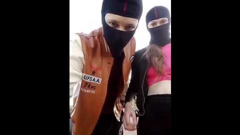 dvabomja @ bongacams on 20250527