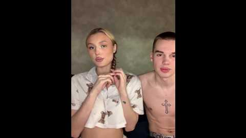 love_vibe @ bongacams on 20250528