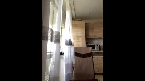 strawberry_1 @ bongacams on 20250602