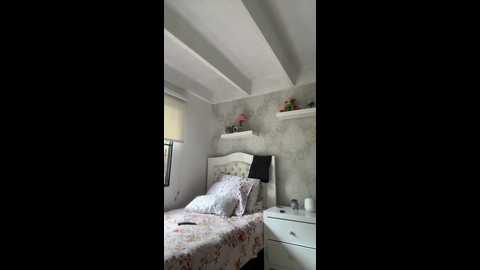 sallyeleins @ bongacams on 20250720