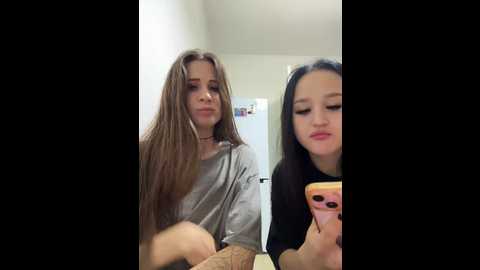 serotoninnn1 @ bongacams on 20250817