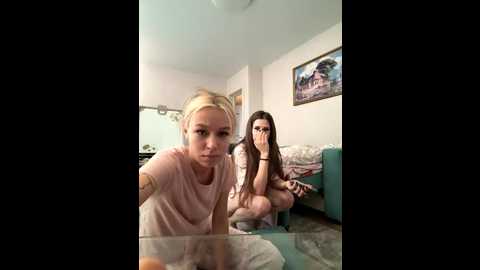 serotoninnn1 @ bongacams on 20250819