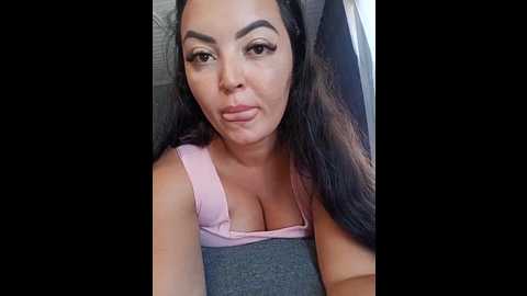 3hotandyoung3 @ bongacams on 20250912