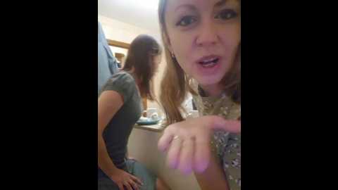 chelsi16 @ bongacams on 20250912