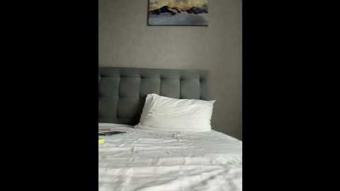 tati16 @ bongacams on 20250924