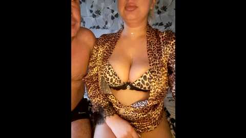 cat_bars69 @ bongacams on 20251005