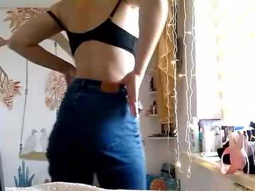 potato_girl @ bongacams on 20251008