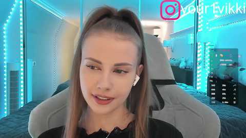 _vikkil0vescheese_ @ bongacams on 20251009