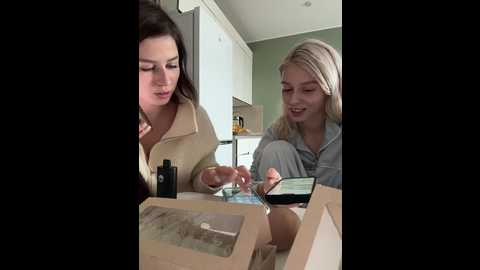 vibromashulkadashulka @ bongacams on 20251015