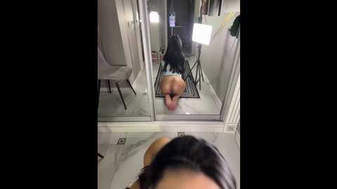 adel9 @ bongacams on 20251023