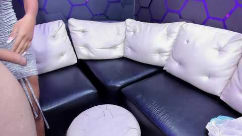 daring_latinavip @ bongacams on 20251023