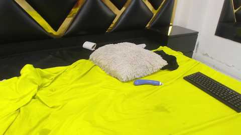 jimmypamela @ bongacams on 20251023