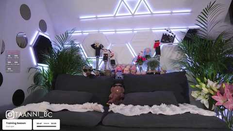 taanni @ bongacams on 20251023