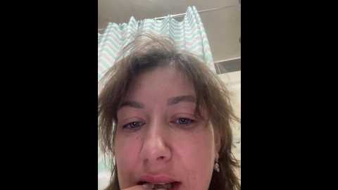 ekaterina_2017 @ bongacams on 20251025