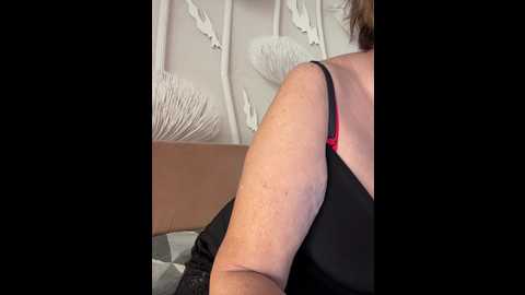 anyuta1212 @ bongacams on 20251027