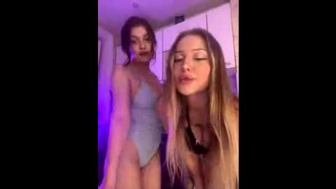 lustful_angels @ bongacams on 20251028