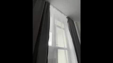 tati16 @ bongacams on 20251101