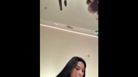 adel9 @ bongacams on 20251104