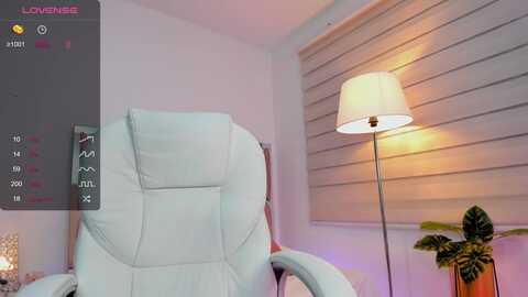 cristal_bunny @ chaturbate on 20230828