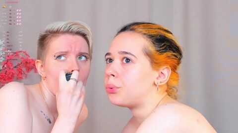 daniellewarrena @ chaturbate on 20230828