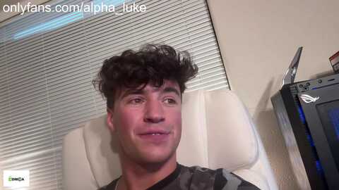 alpha_luke @ chaturbate on 20230829