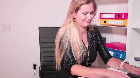 stella_and_stephan @ chaturbate on 20230919