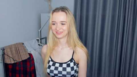 fresh_cherries @ chaturbate on 20230920