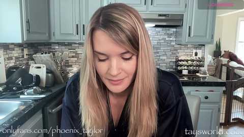 phoenix_taylor @ chaturbate on 20230923