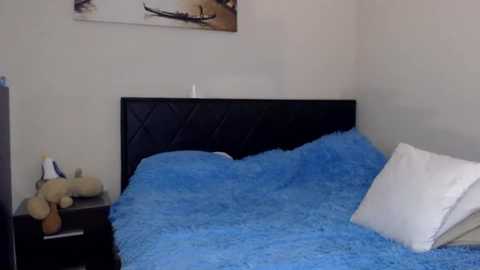 hugetittiesgerda @ chaturbate on 20230924