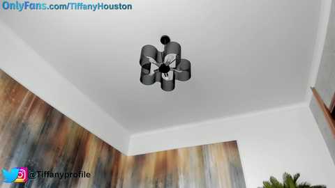 tiffanyhouston_ @ chaturbate on 20231009