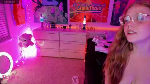 daphnemadison @ chaturbate on 20231011