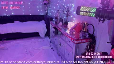 butterybubblebutt @ chaturbate on 20231015