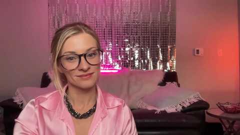 saraloverays @ chaturbate on 20231027