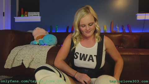taylor_love_303 @ chaturbate on 20231028