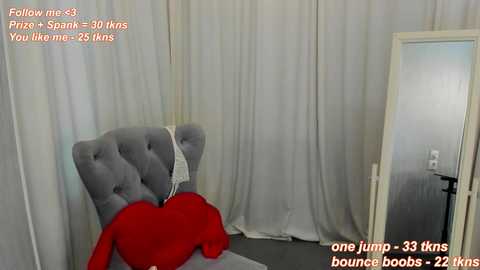 tess_shy
