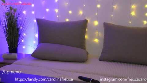 carolinafreixxa @ chaturbate on 20231030