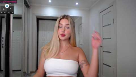cute18cute @ chaturbate on 20231108