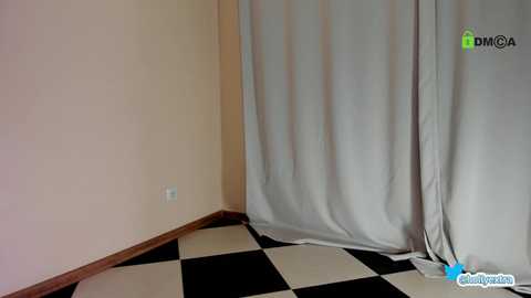 hollyextra @ chaturbate on 20231109