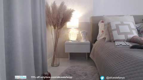 smileyouarehere @ chaturbate on 20231114